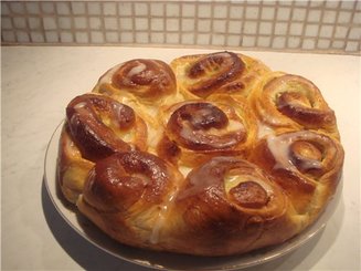 Булочки-бриоши с кремом патисьер