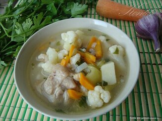 Суп с цветной капустой