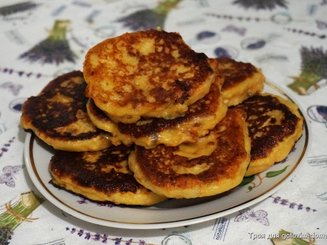 Творожно-морковные сырники