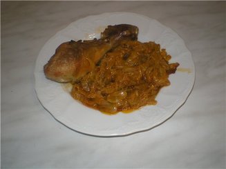 Капуста, запечённая в духовке с курочкой