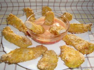 Куриные палочки хрустящие с соусом