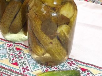 "Детские" маринованные огурчики