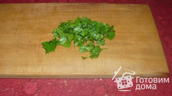 Салат с молодой капусты фото к рецепту 3