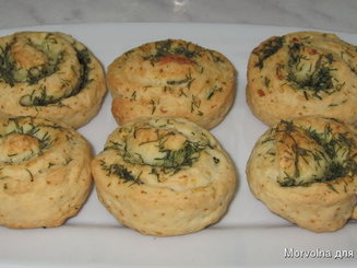 Творожные булочки с укропом и чесноком