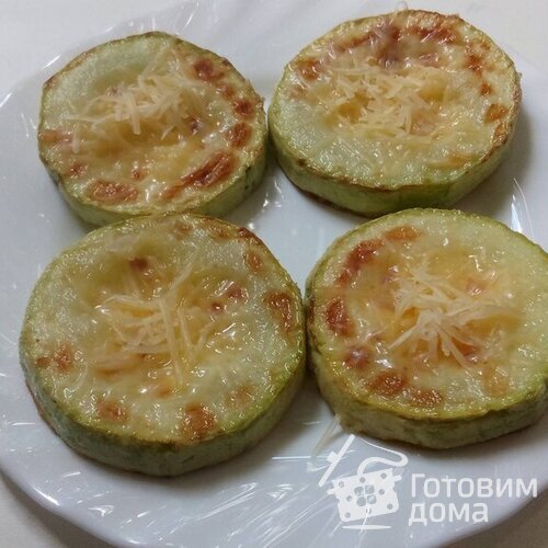 Жареные кабачки с твердым сыром