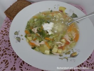 Щи из свежей капусты с курицей