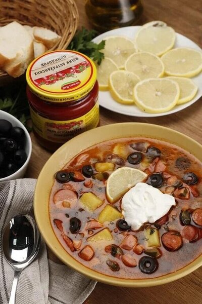 солянка мясная с кабачком. 421277ca7a908ead6b7c422ca7fb2a23 m. солянка мясная с кабачком фото. солянка мясная с кабачком-421277ca7a908ead6b7c422ca7fb2a23 m. картинка солянка мясная с кабачком. картинка 421277ca7a908ead6b7c422ca7fb2a23 m. Что делать, если жарким летом очень захотелось солянки? Ответ очевиден – приготовить холодную солянку! Как же все обрадуются!