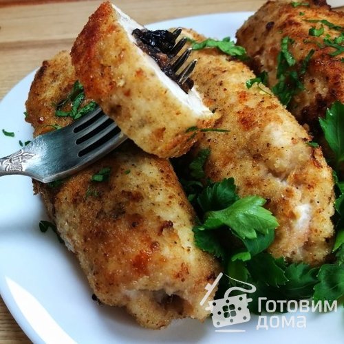 Куриные рулетики с начинкой