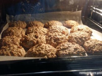 Овсяное печенье с изюмом