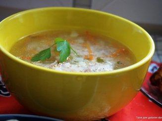 Щи из свежей капусты с курицей