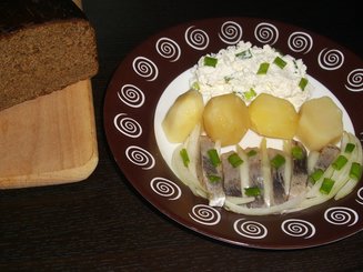 Традиционный латышский "Обед рыбака"