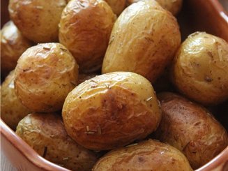 Картофель, запеченный с тимьяном