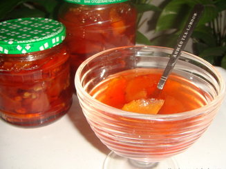 Варенье из айвы с грецким орехом