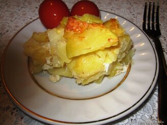 Картофель по-швейцарски, запеченный с сыром и сливками
