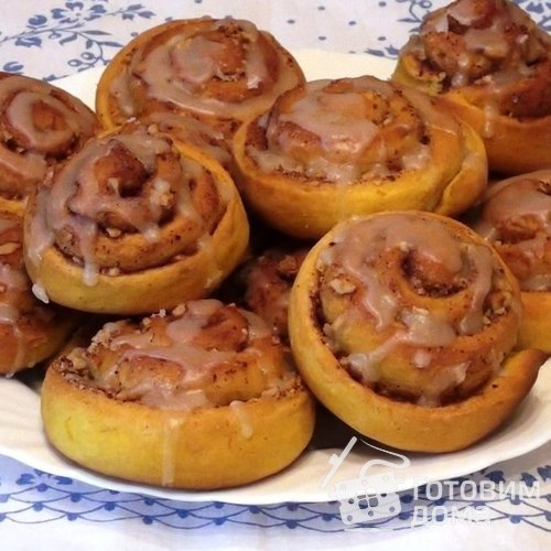 Тыквенные булочки с корицей и грецкими орехами