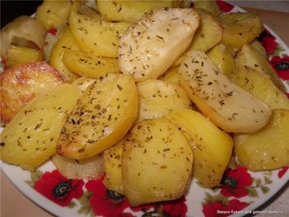 Печеный картофель "По-кипрски"