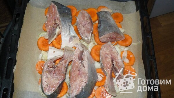 Горбуша в духовке с овощами фото к рецепту 5