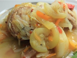 Овощное рагу с картофелем и курицей