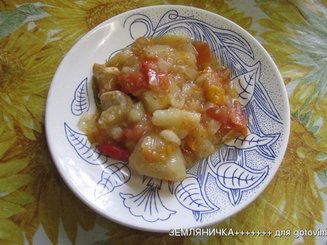 Овощное рагу с картофелем и курицей