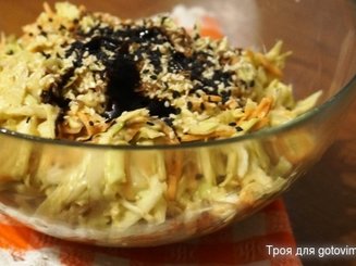 Салат из капусты в южном стиле