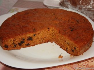 Морковный пирог с черносливом
