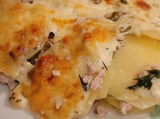Запеканка из фарша и картофеля