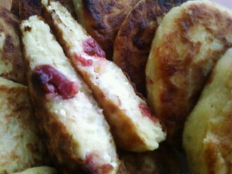 Сырники "Зимняя вишня" с бананом