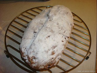 Рождественский штоллен Weihnachtsstollen