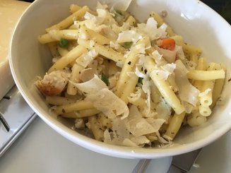 Спагетти с курицей