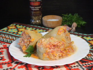 Перцы, фаршированные капустой с фаршем