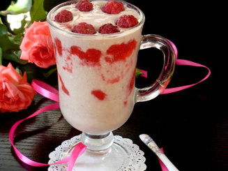 Raw Porridge  - Овсяные хлопья с фруктами на завтрак