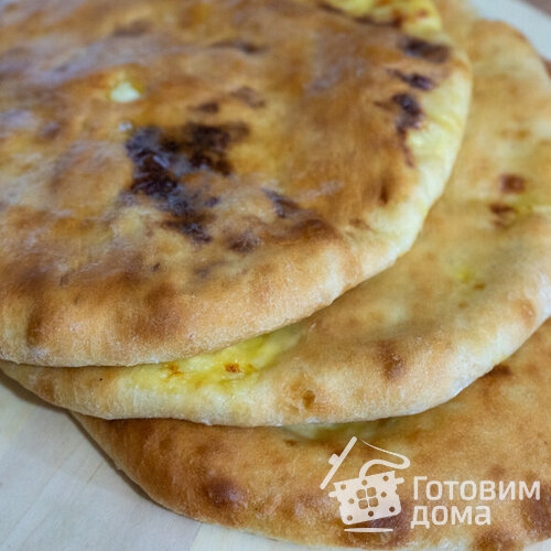 Осетинские пироги с сыром и картофелем