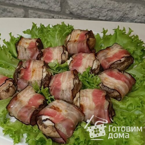 Грибы в беконе с крем-сыром