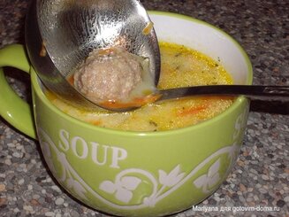 Сырный суп с фрикадельками и вермишелью