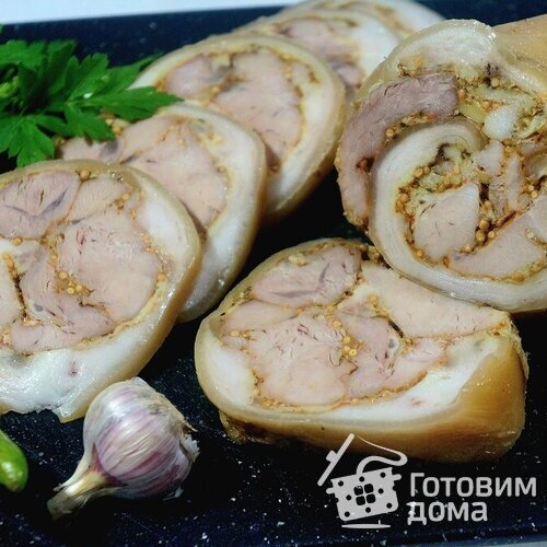 Рулет из свиной рульки