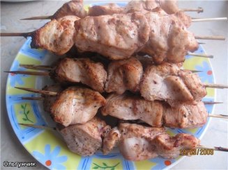 Шашлык из индейки в розовом маринаде
