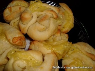 Хлеб "Роза" с сыром и укропом