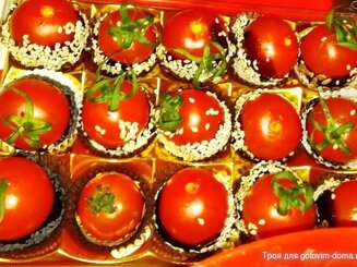 "Райские яблочки" к шампанскому (из помидорок-черри)