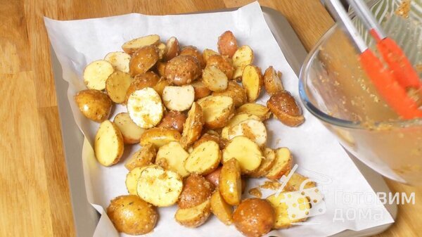 Картошка по-деревенски с луком и чесноком фото к рецепту 6