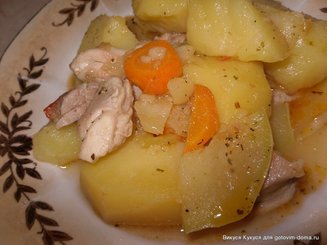 Овощное рагу с картофелем и курицей