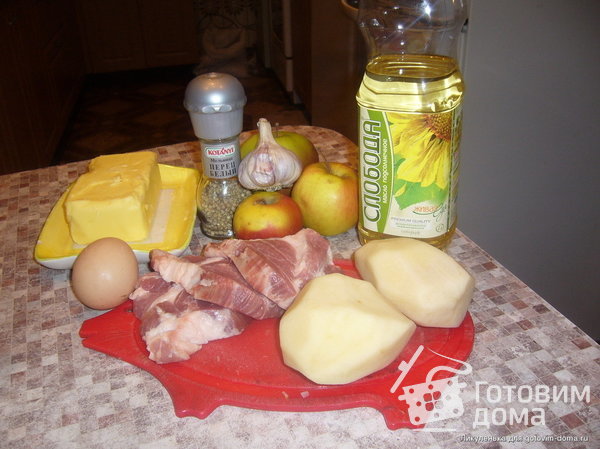 Свиные эскалопы с яблоками на оладьях фото к рецепту 1