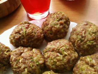 Кабачковые котлеты с фаршем в духовке