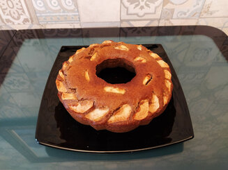 Медовая коврижка с яблоками (постная)