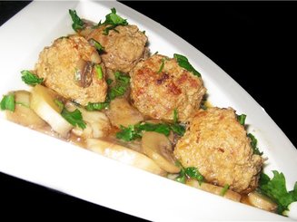 Polpette al sugo - Фрикадельки в соусе с шампиньонами