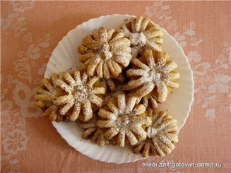 "Ананасовые хризантемы" (ананасы в слойке)
