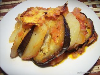 Картофельная запеканка с баклажанами