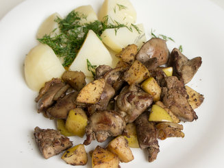 Куриная печень с яблоками