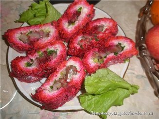Салат-рулет "Селёдка под шубкой"