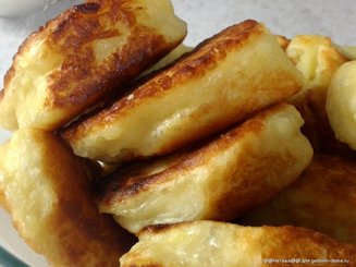 Пышные оладушки на дрожжах