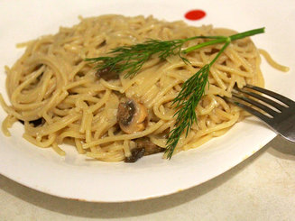 Фарфалле с шампиньонами
